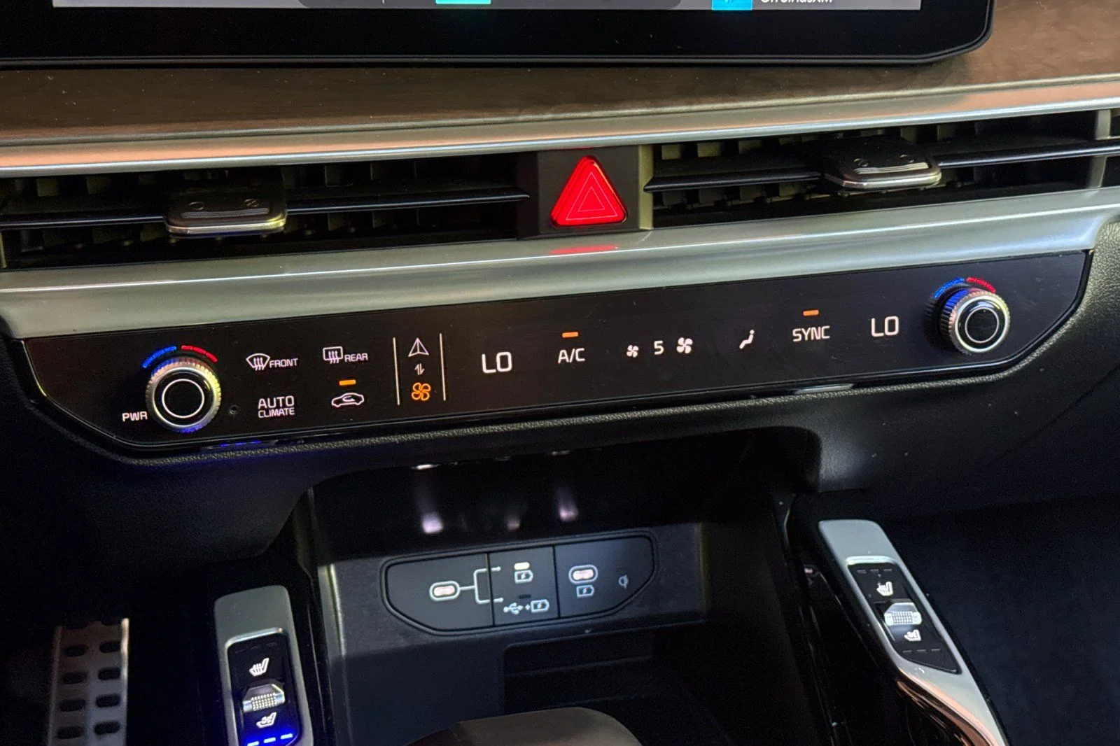 2025 Kia Sorento X-Line SX Prestige - Photo 22