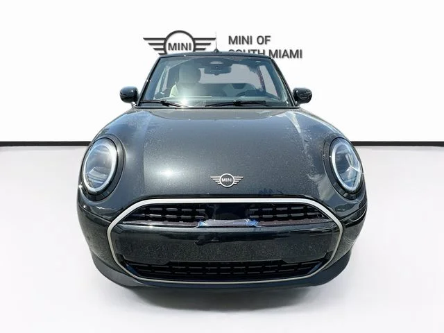 New 2026 Black MINI Signature Plus image 2