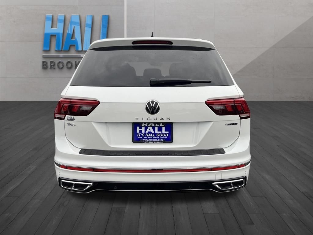 Used 2023 White Volkswagen 2.0T SEL R-Line image 5