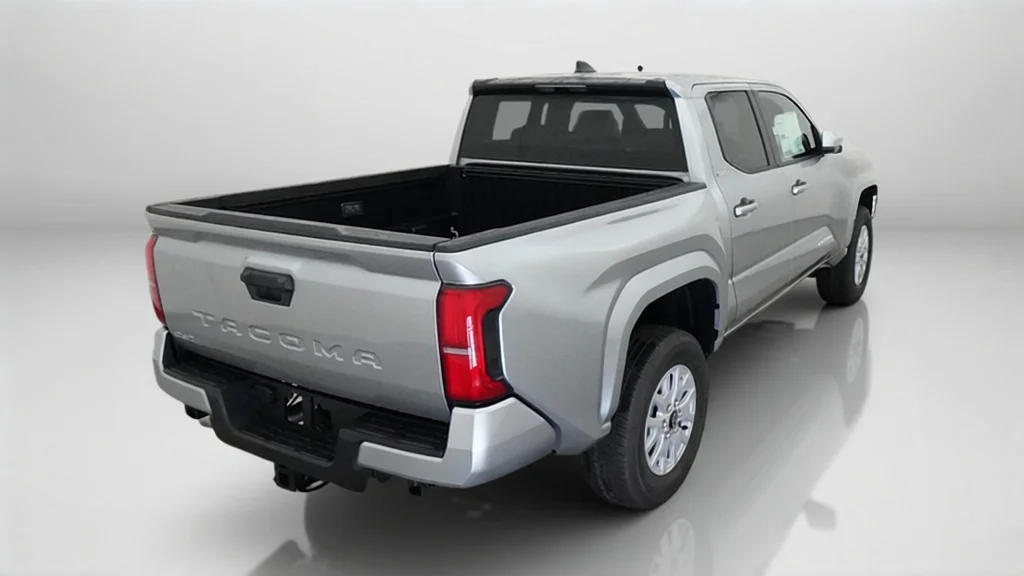 2026 Toyota Tacoma SR5 - Photo 11