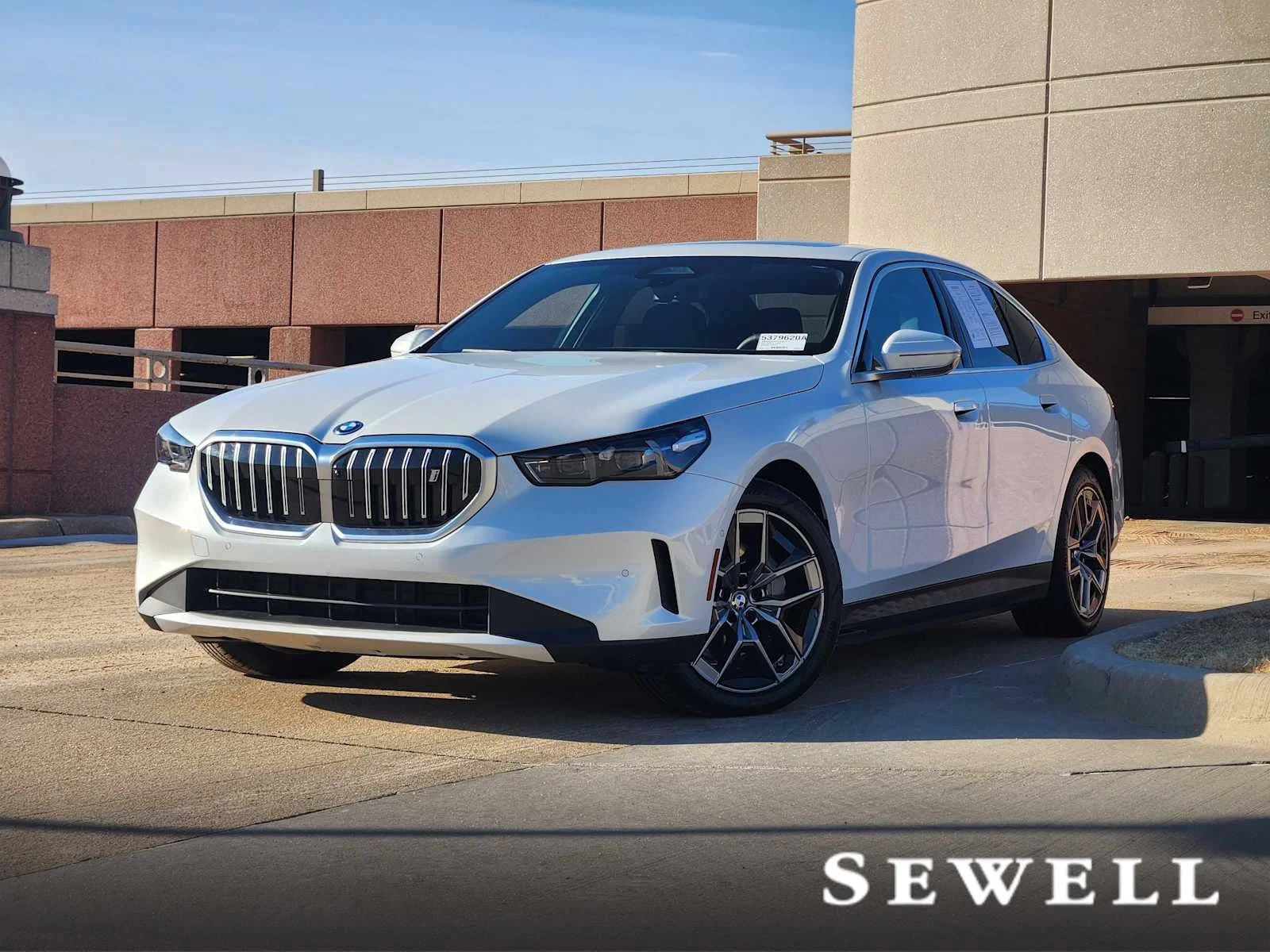 2026 BMW i5 eDrive40 Sedan's photo