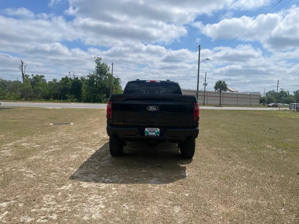 New 2026 Agate Black Metallic Ford Tremor® image 4