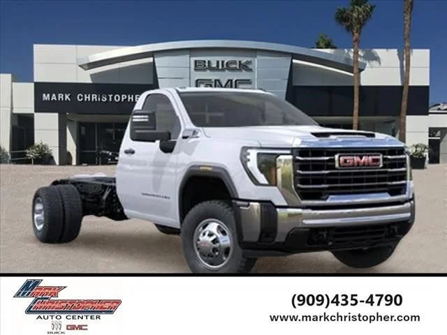 New 2026 Summit White GMC Pro image 1