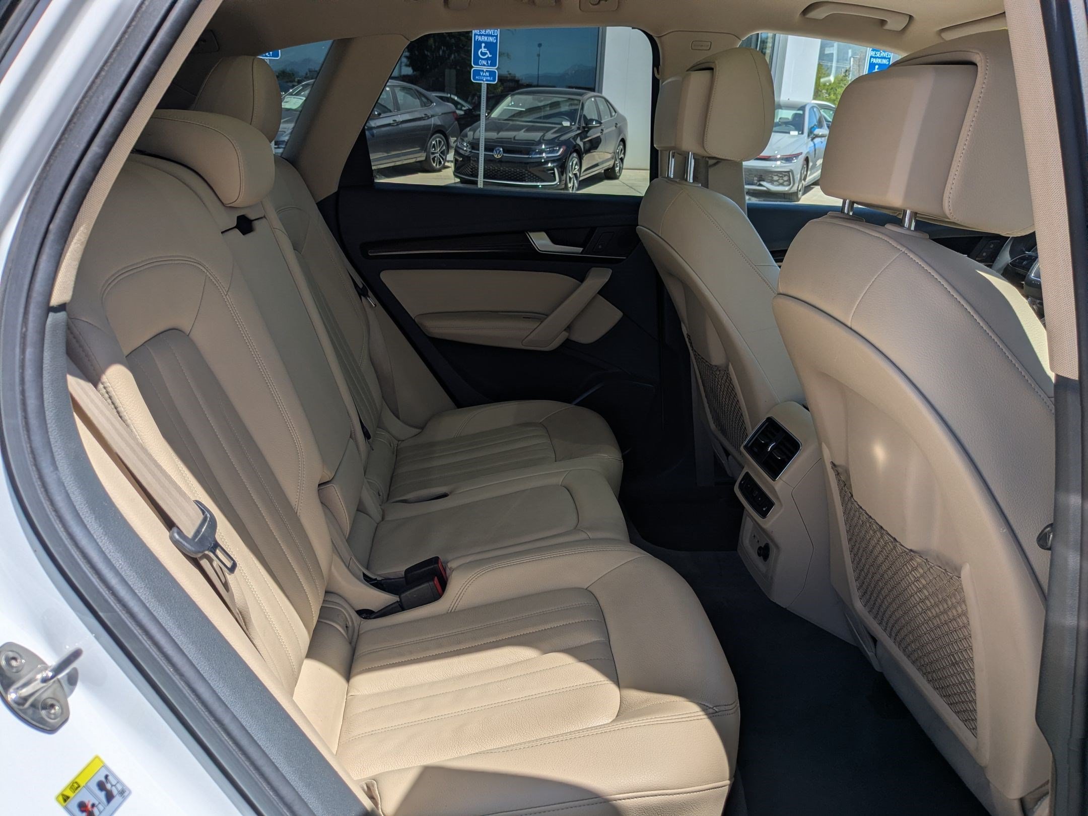 Used 2019 Ibis White Audi Premium Plus image 31