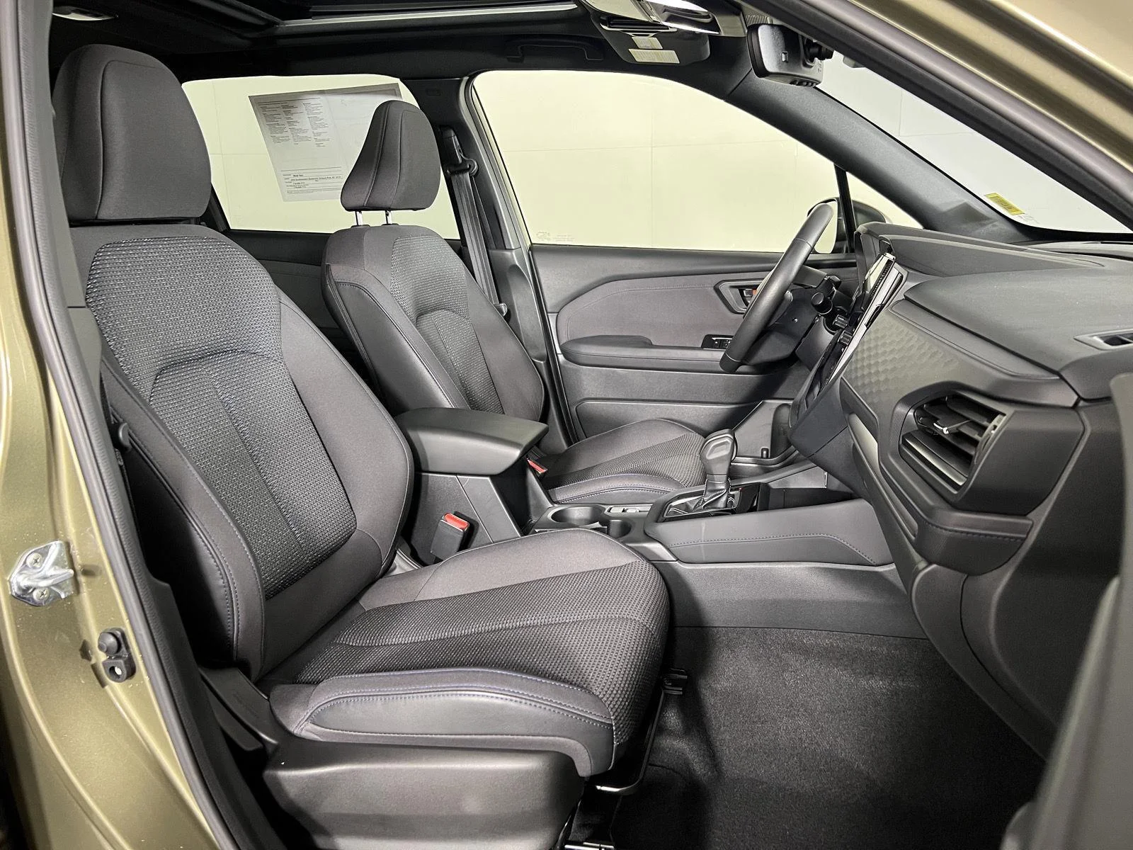 Used 2025 Autumn Green Metallic Subaru Premium image 21
