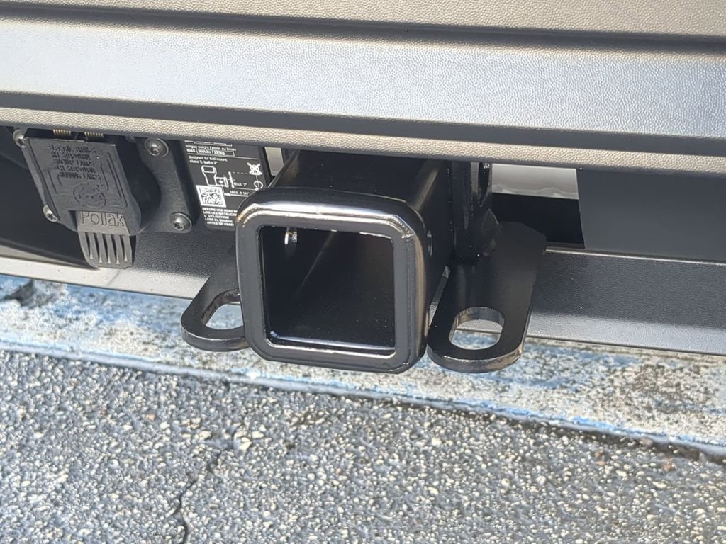 2026 Volkswagen Atlas SE w/Tech - Photo 12