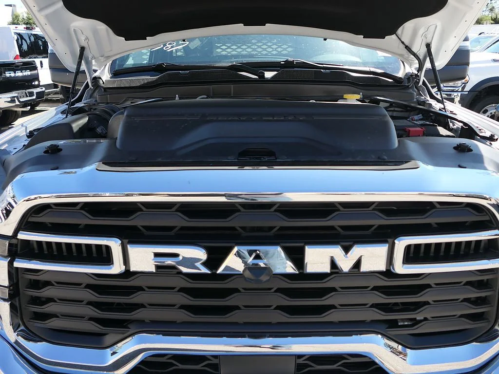 New 2026 Bright White Clearcoat RAM Tradesman/Big Horn image 26