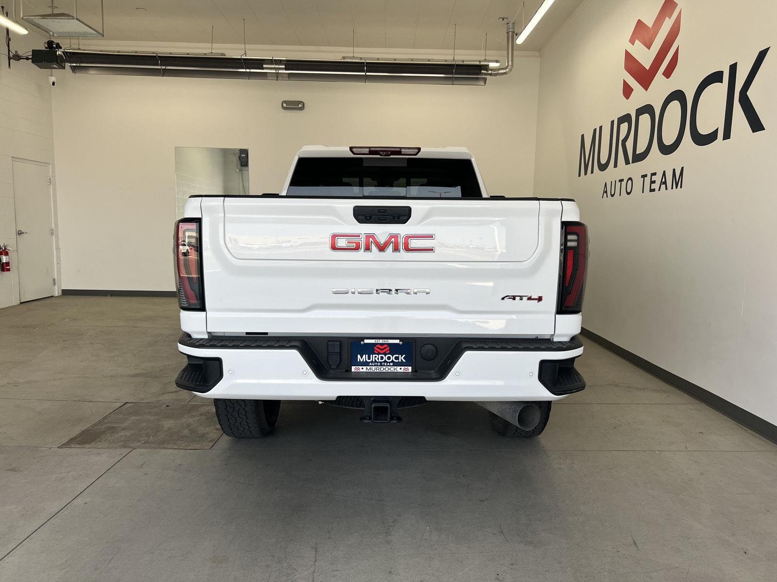 2024 GMC Sierra 2500HD AT4 - Photo 10