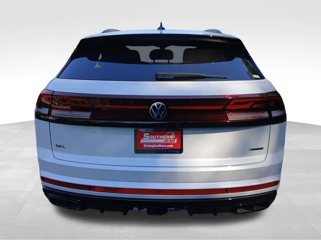 New 2026 White Volkswagen 2.0T SEL R-Line Black image 4