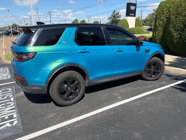 Used 2020 White Land Rover SE image 3
