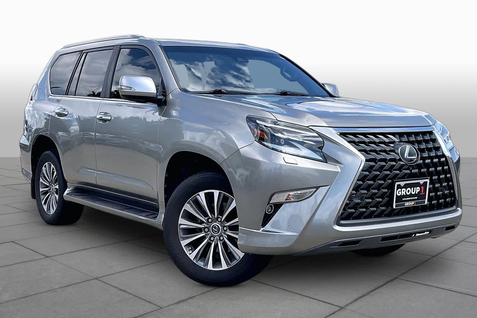 Used 2021 Atomic Silver Lexus Luxury image 3