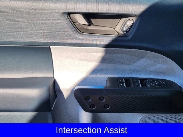 New 2026 Oxford White Ford XLT image 24