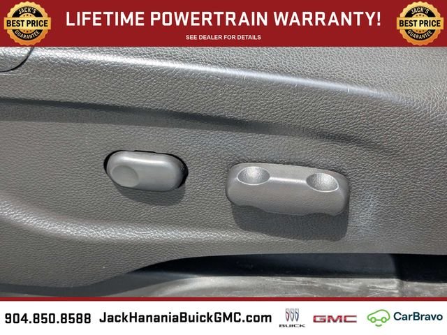Used 2017 White Buick Preferred II image 19