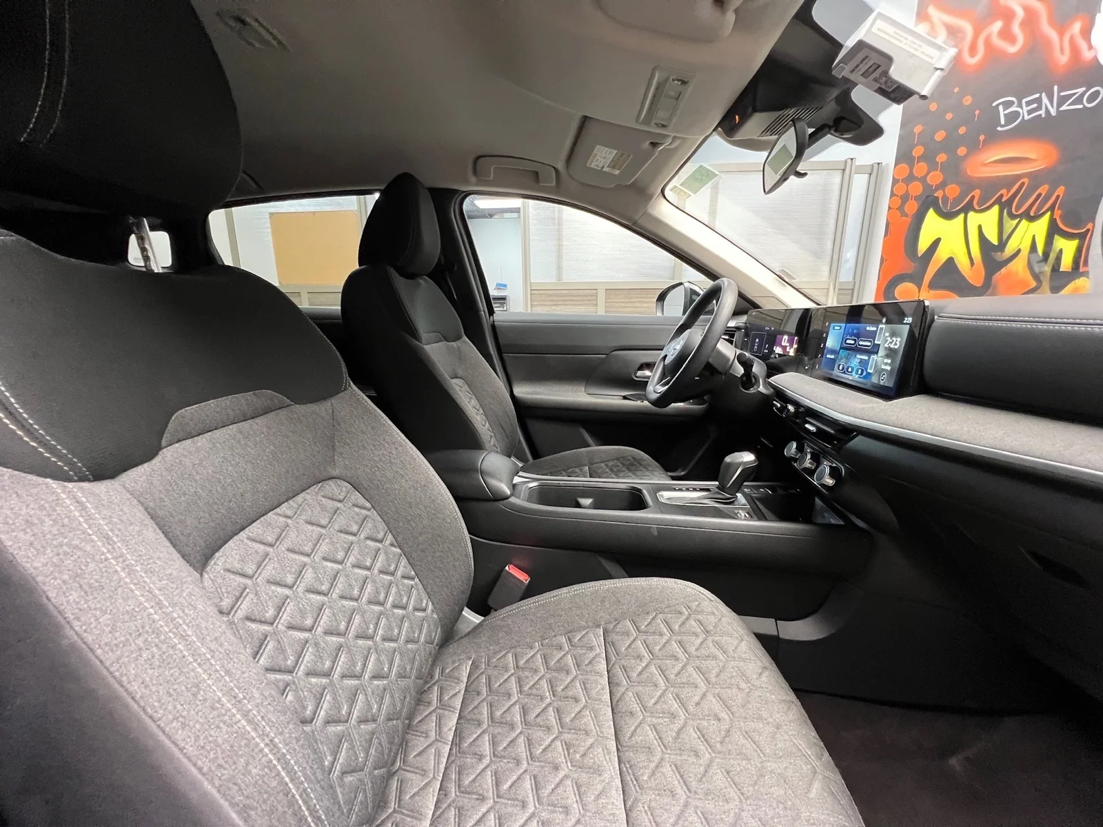 Used 2025 Aspen White Tricoat (qac) Nissan SV image 20