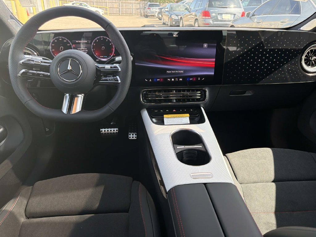 New 2027 MANUFAKTUR Alpine Grey Mercedes-Benz CLA 220 image 7