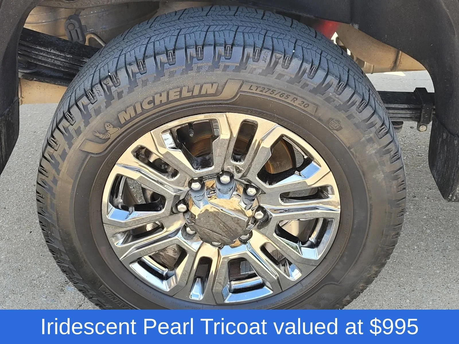 Used 2024 Iridescent Pearl Tricoat Chevrolet High Country image 7