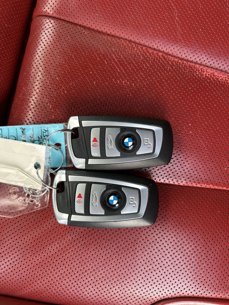 Used 2017 White BMW Competition image 26