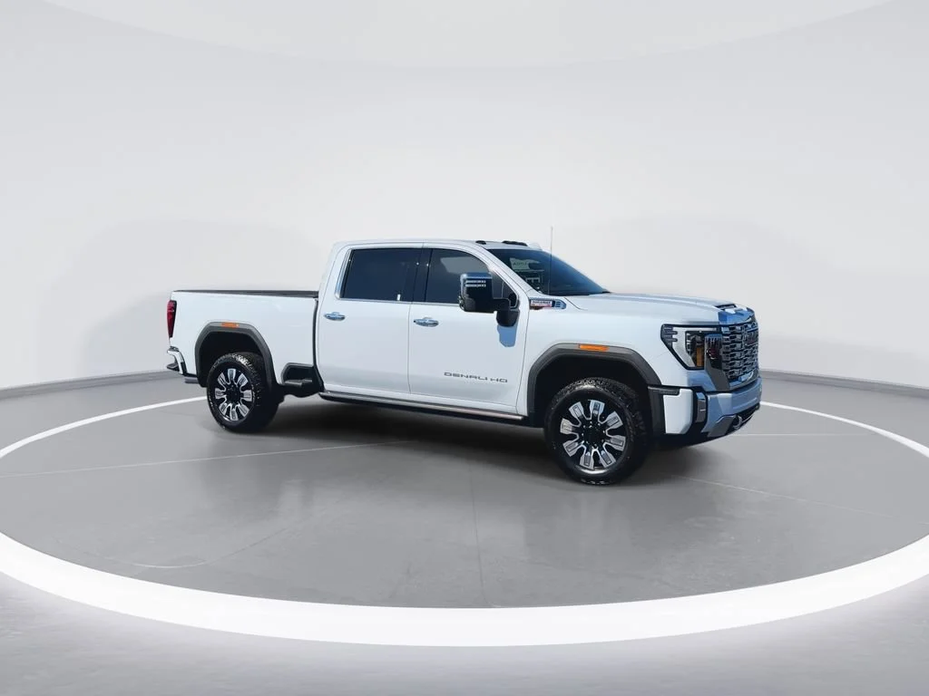 Used 2026 Glacier White Tricoat GMC Denali image 2