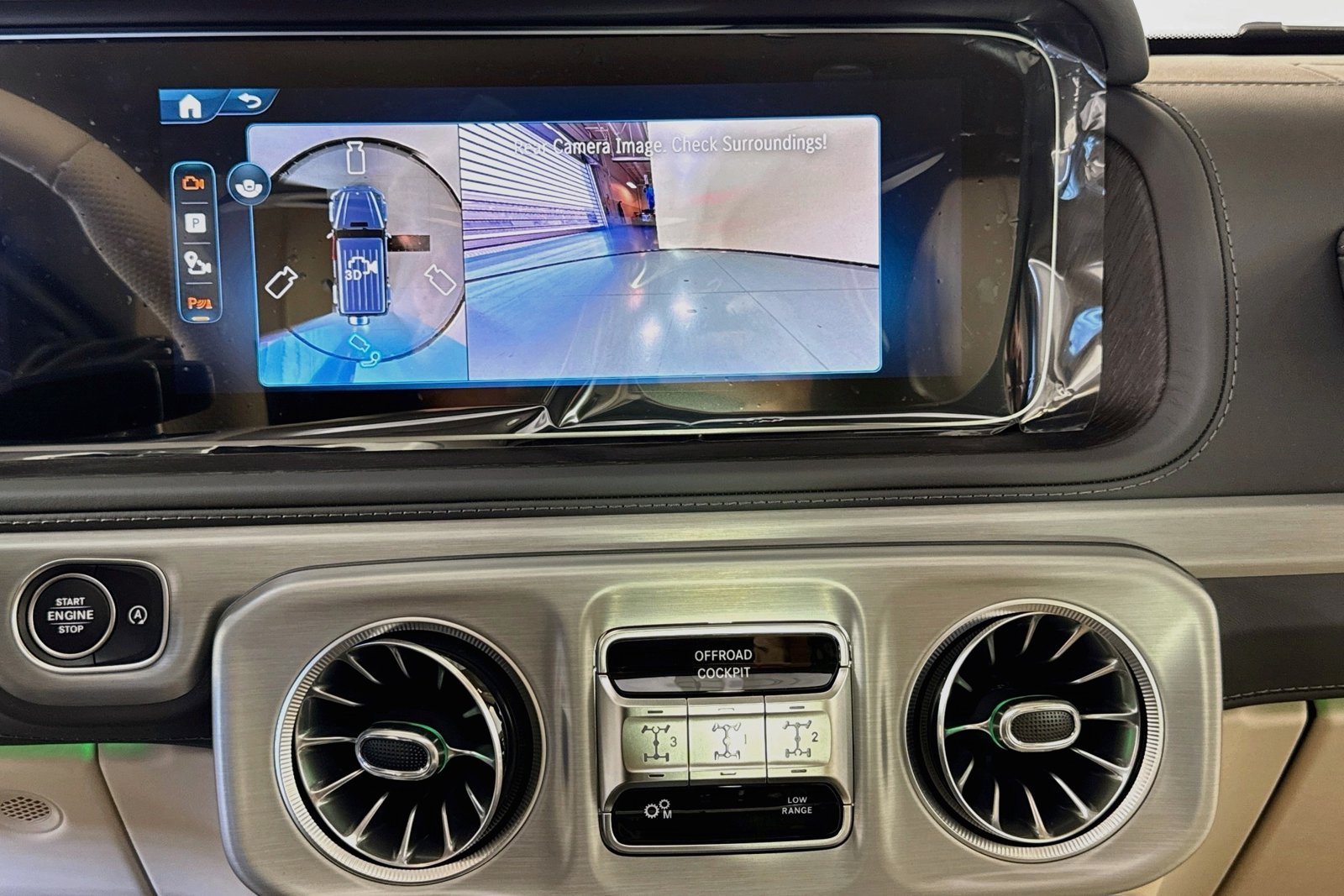 New 2027 MANUFAKTUR Monza Grey Magno Mercedes-Benz AMG® G 63 image 13