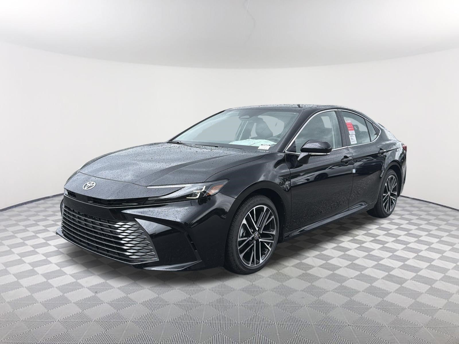 New 2026 Midnight Black Metallic Toyota XLE image 3