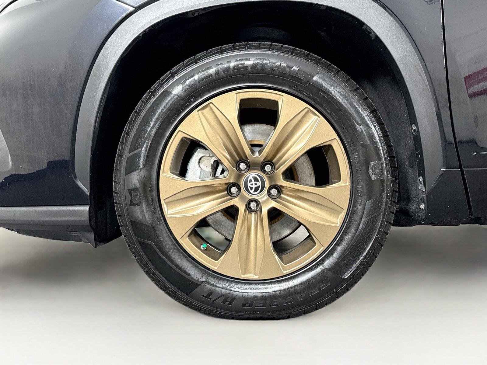Used 2022 Midnight Black Metallic Toyota Bronze Edition image 46