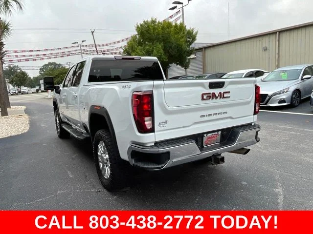 Used 2022 White GMC SLE image 31
