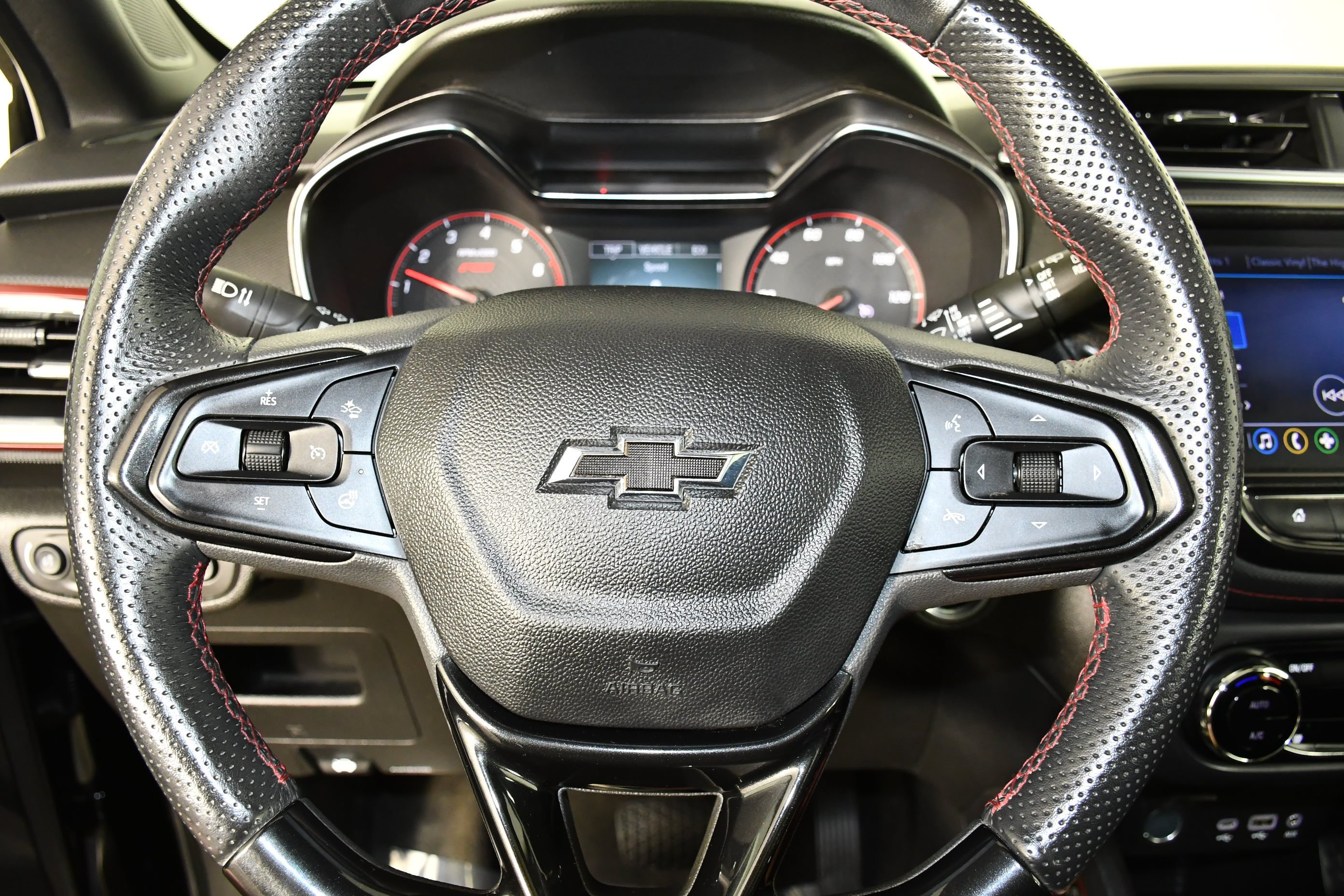 Used 2023 Mosaic Black Metallic Chevrolet RS image 19