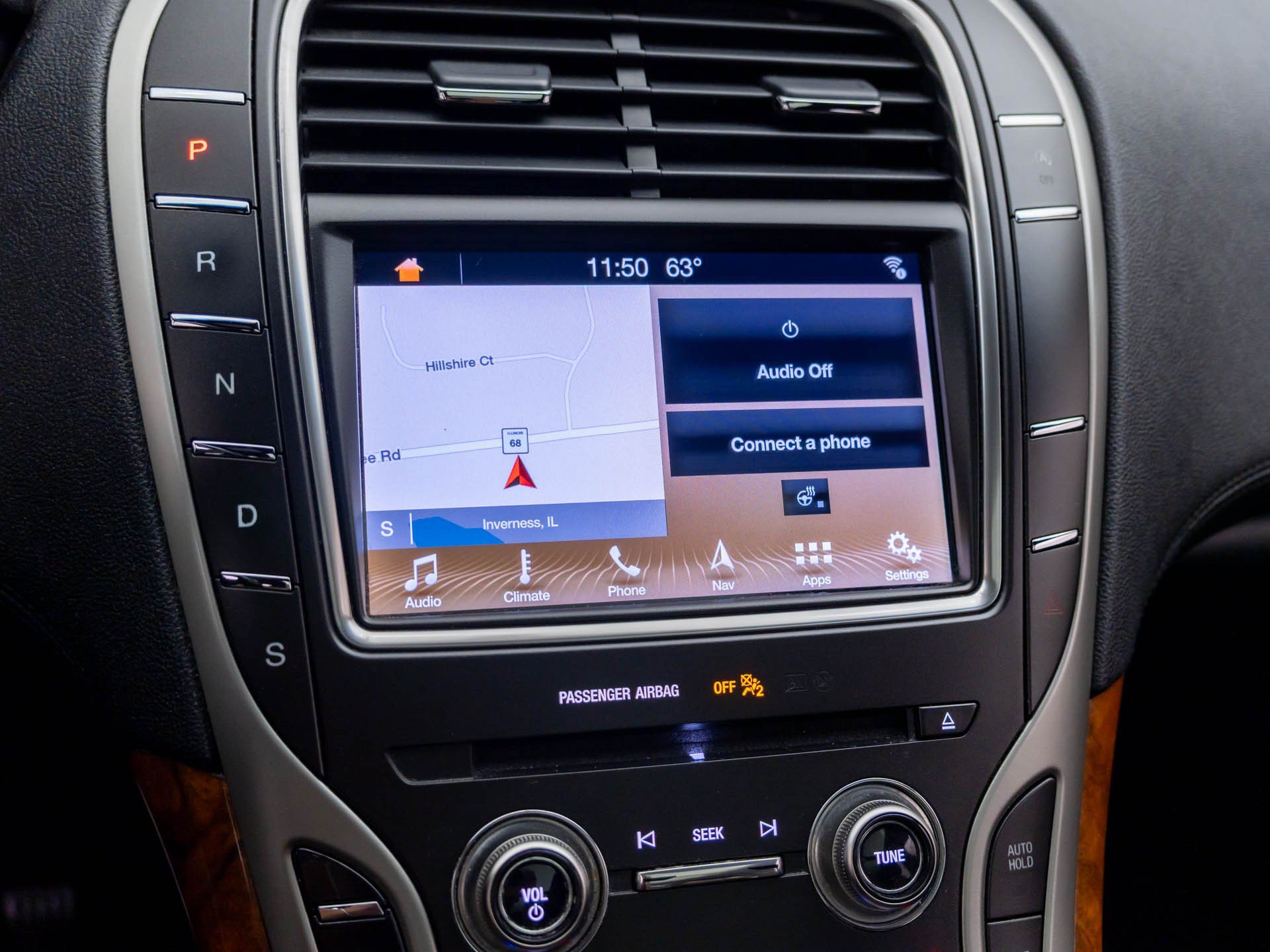 Used 2019 Black Lincoln Select image 29