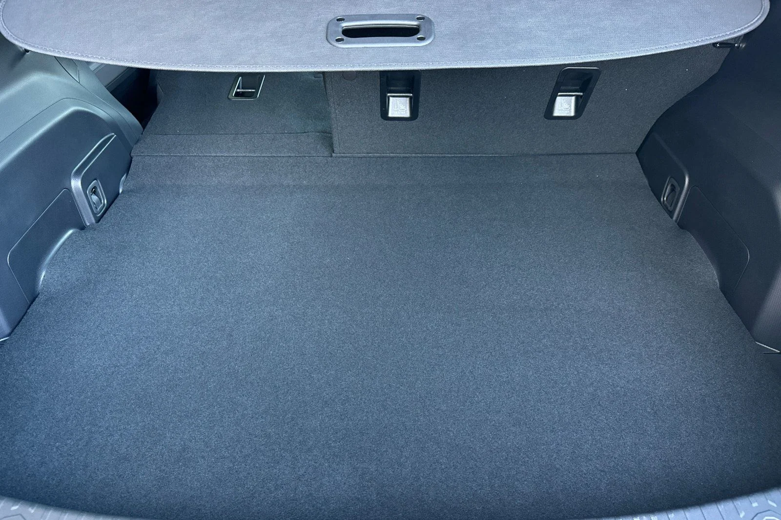 New 2026 ICE SILVER METALLIC Subaru Premium image 18