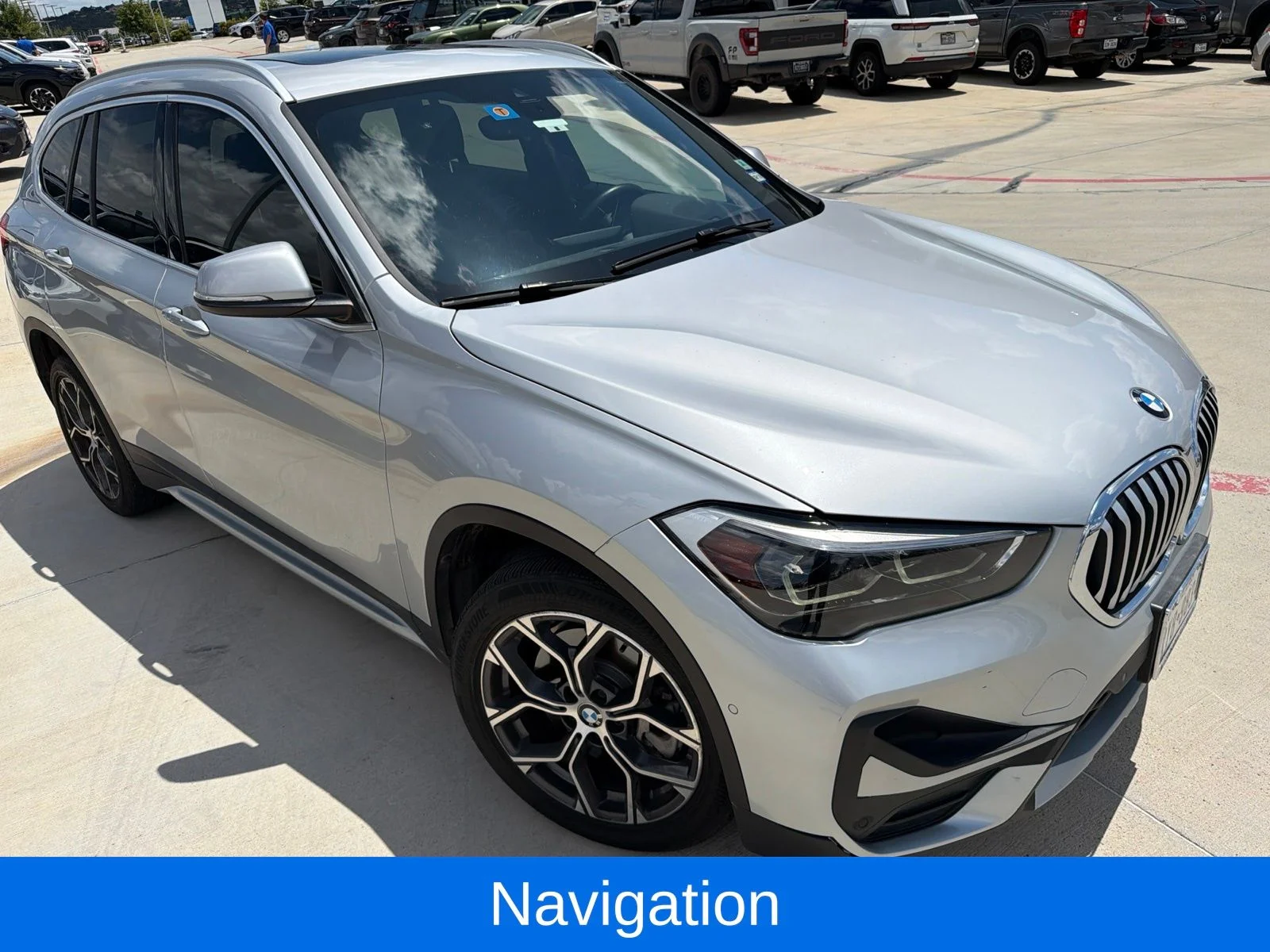 Used 2021 Silver BMW sDrive28i image 2