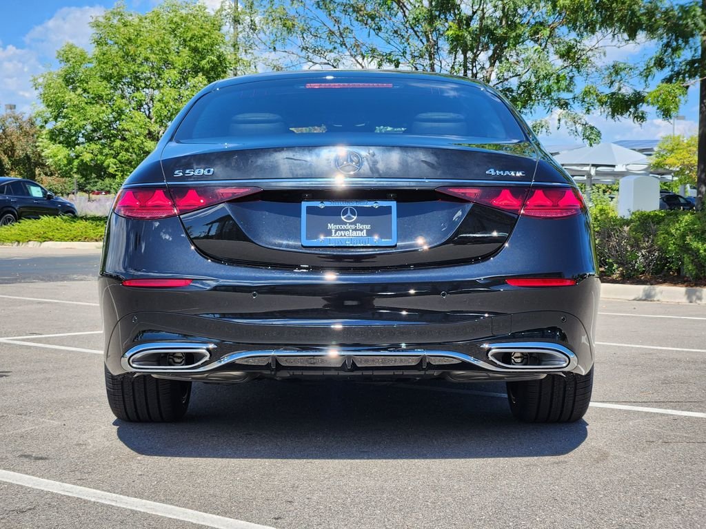 New 2027 Obsidian Black Metallic Mercedes-Benz S 580 4MATIC® image 7