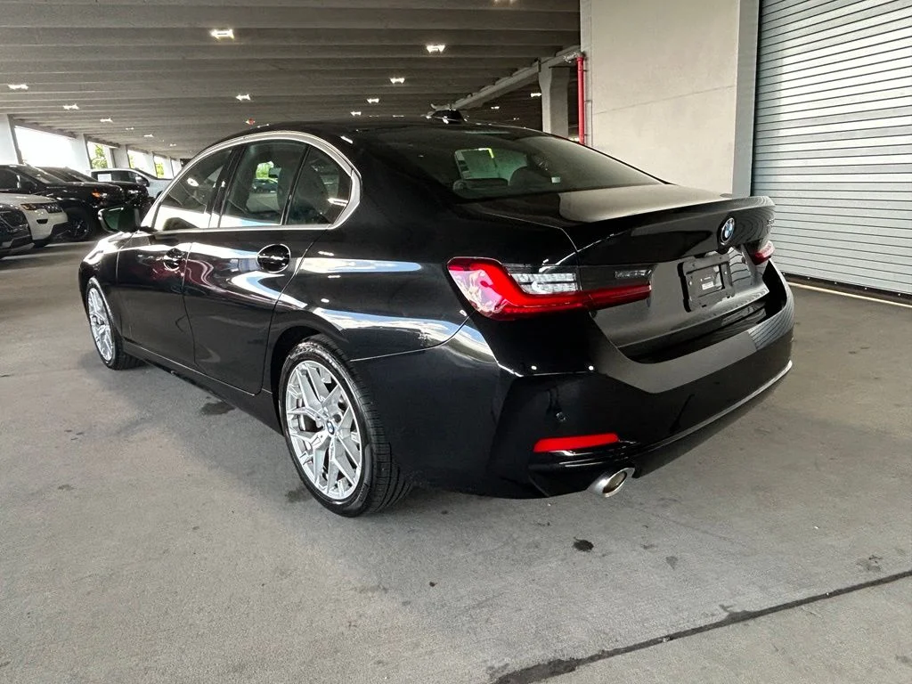 Used 2026 Black Sapphire Metallic BMW 330i image 3