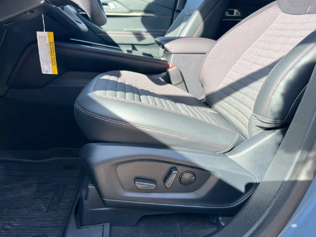 New 2027 Vapor Blue Metallic Ford ST-Line image 23