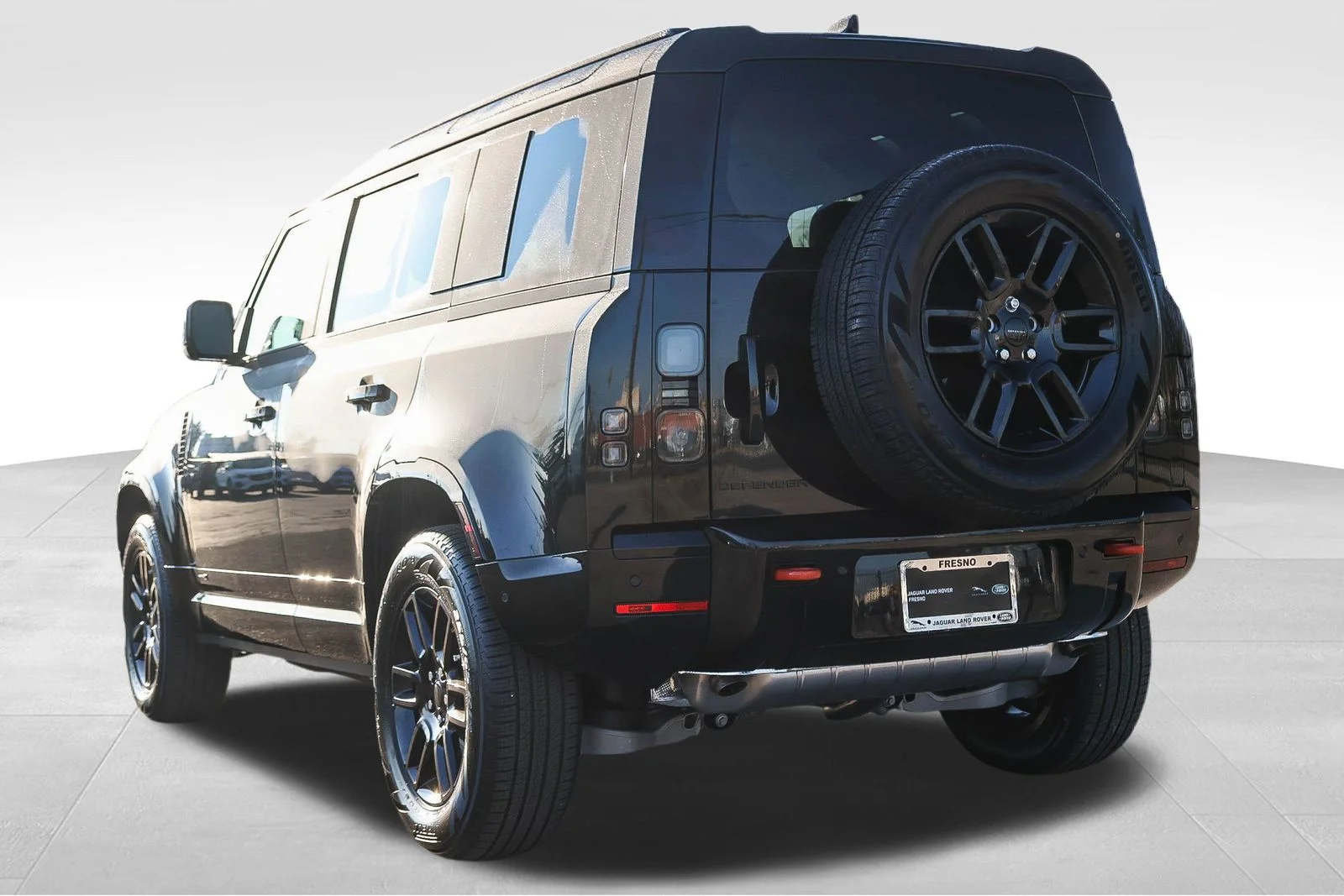 New 2026 Santorini Black Land Rover X image 6