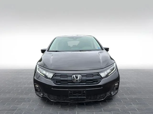 Used 2025 Black Honda EX-L image 2