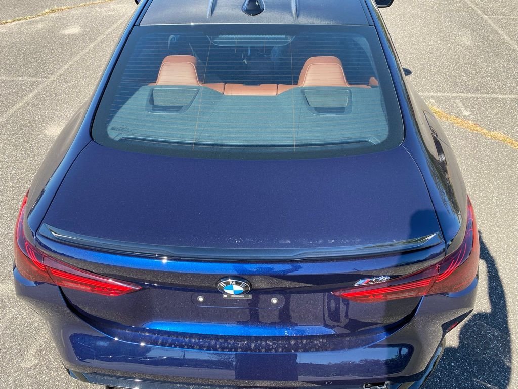 New 2026 Tanzanite Blue II Metallic BMW Competition image 5