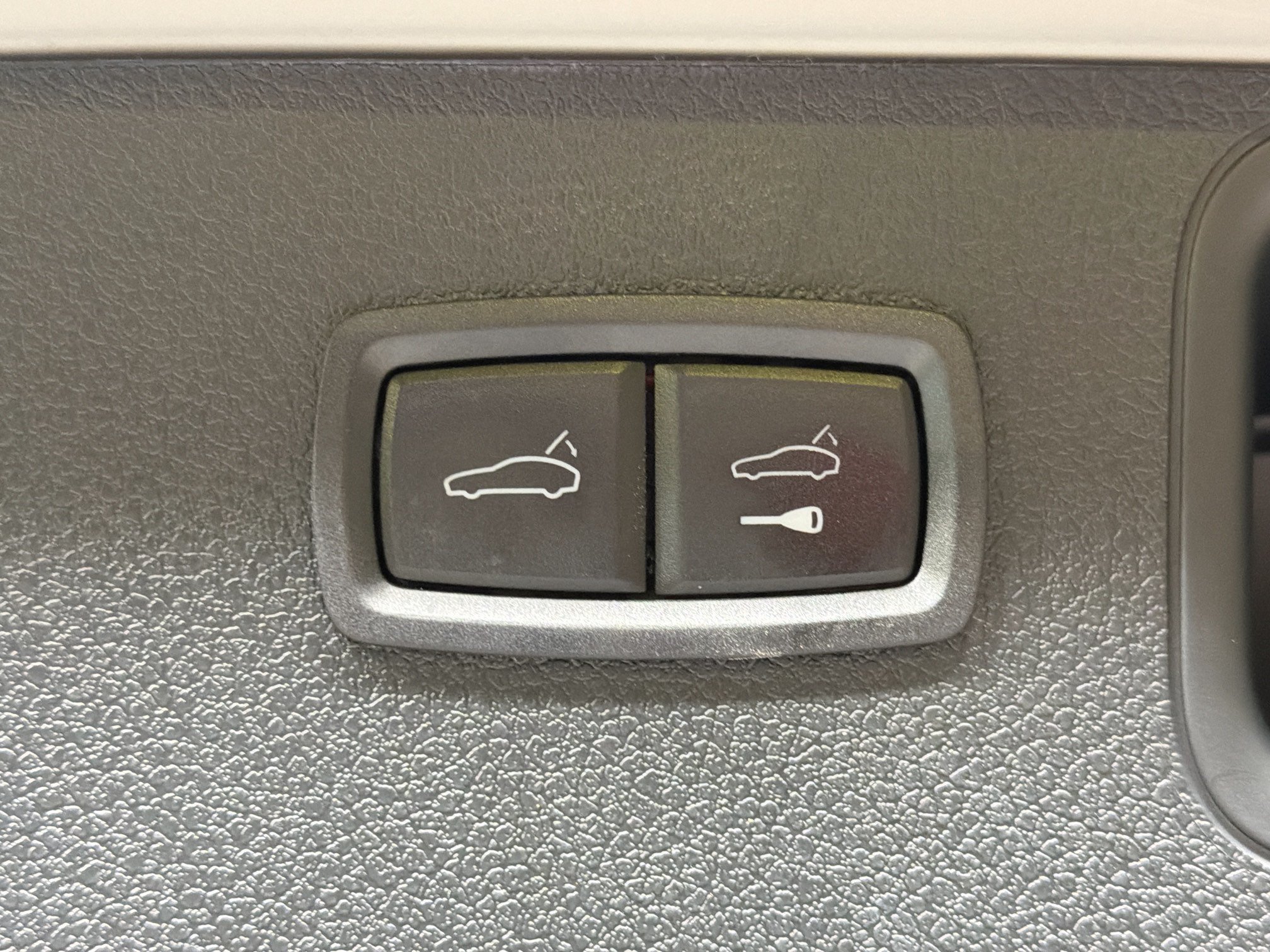 Certified Used 2026 Chalk Porsche  image 14