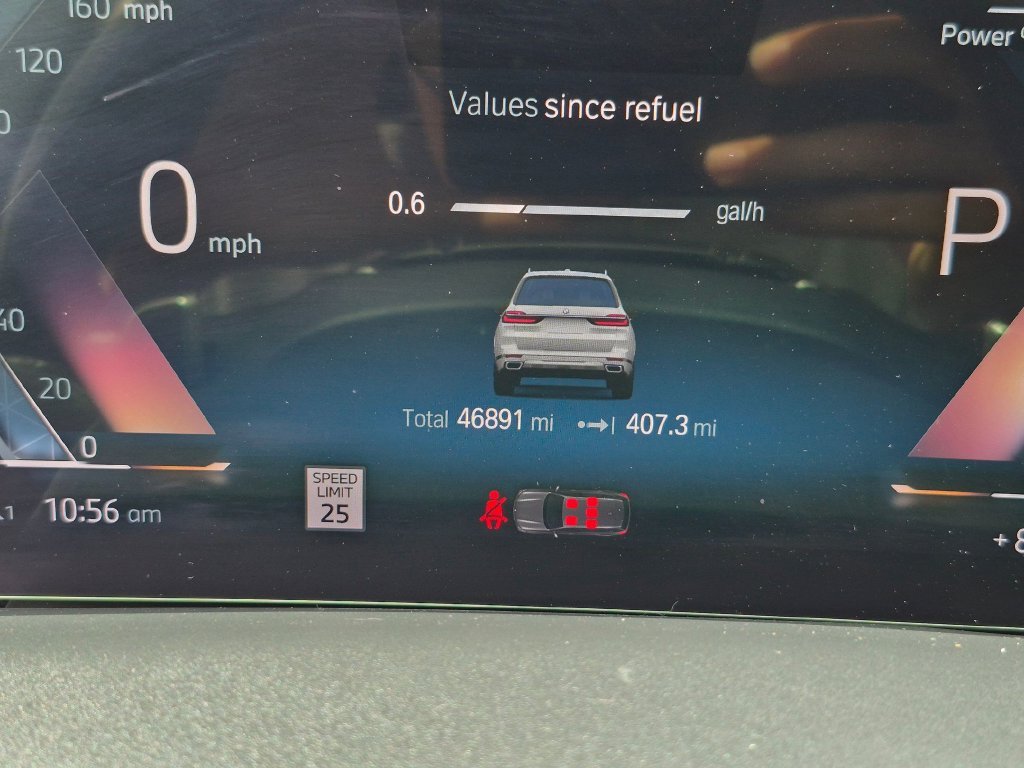 Used 2023 White BMW xDrive40i image 33