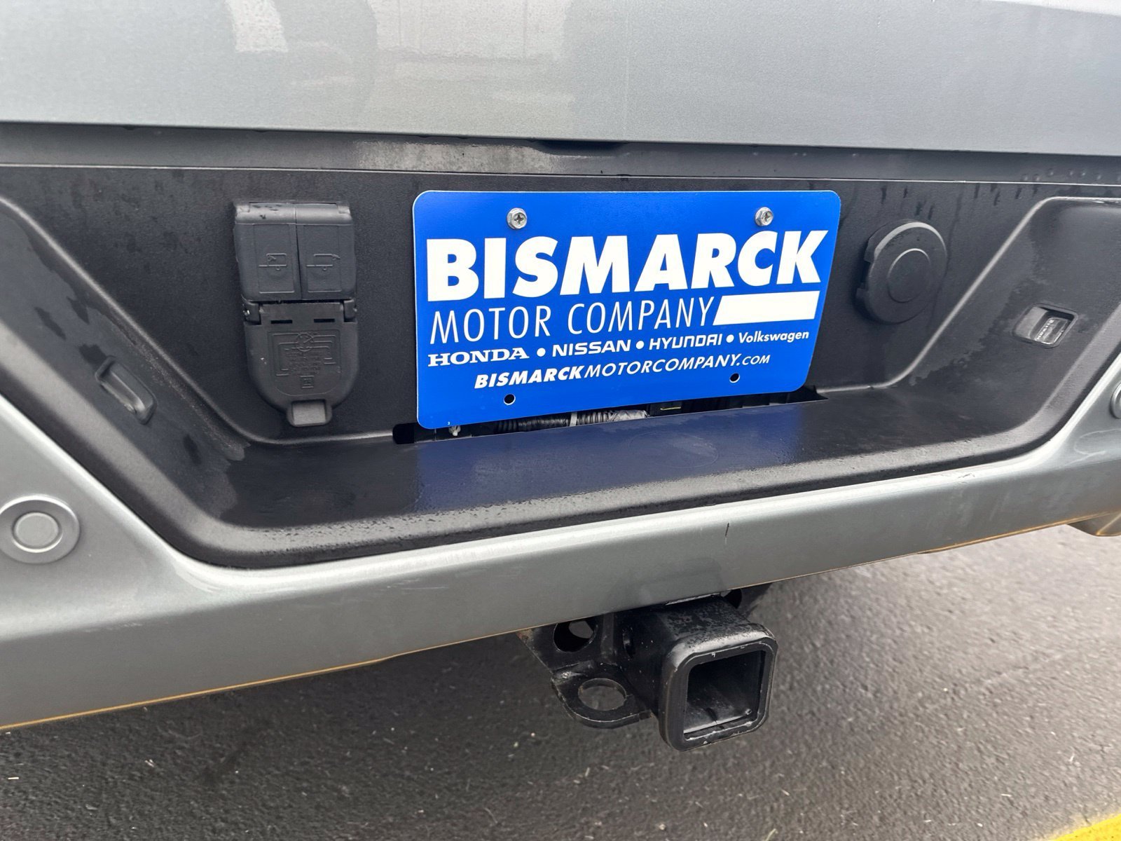 Used 2025 Gray GMC AT4 image 6