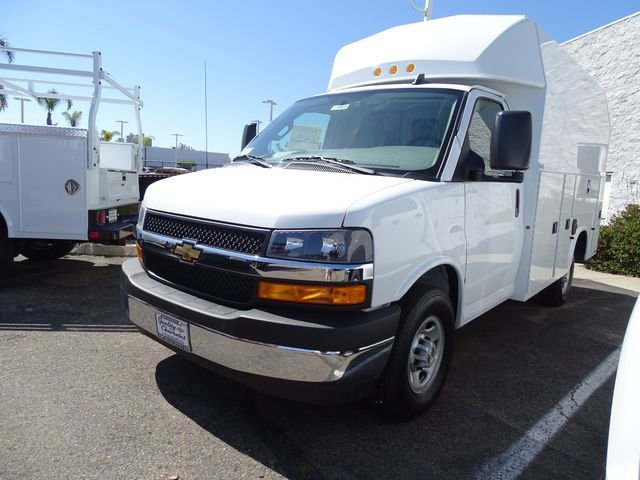 2025 Chevrolet Express 3500 139" WB's photo