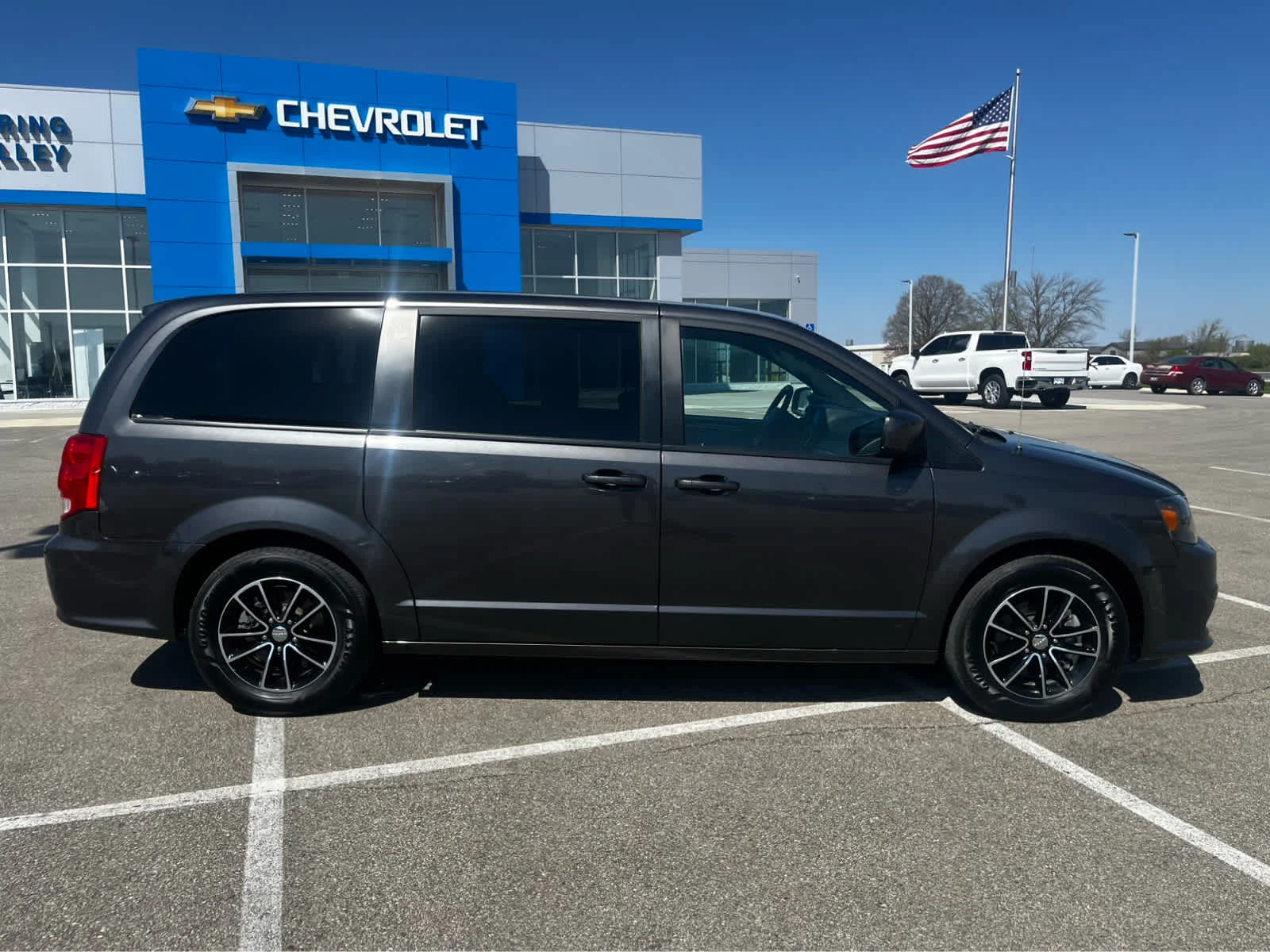Used 2019 Dodge Grand Caravan SE Plus with VIN 2C4RDGBG2KR502273 for sale in Spring Valley, Minnesota