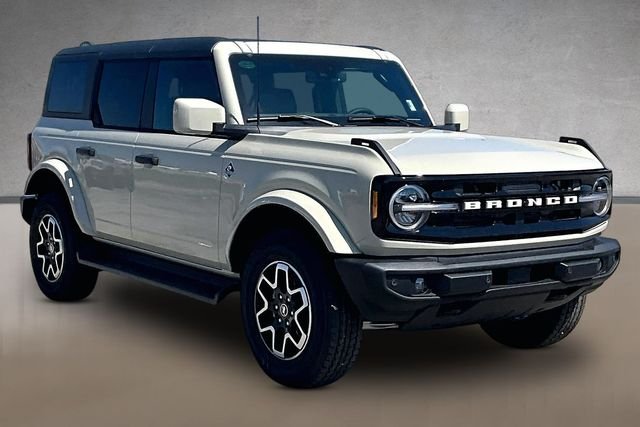 New 2026 Desert Sand Ford Outer Banks image 2