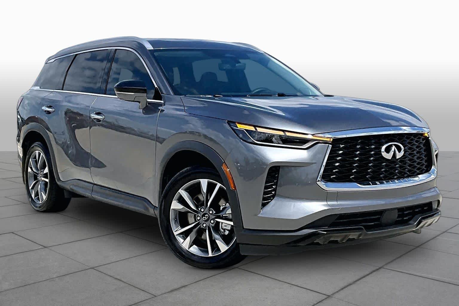 Used 2023 Graphite Shadow INFINITI LUXE image 3
