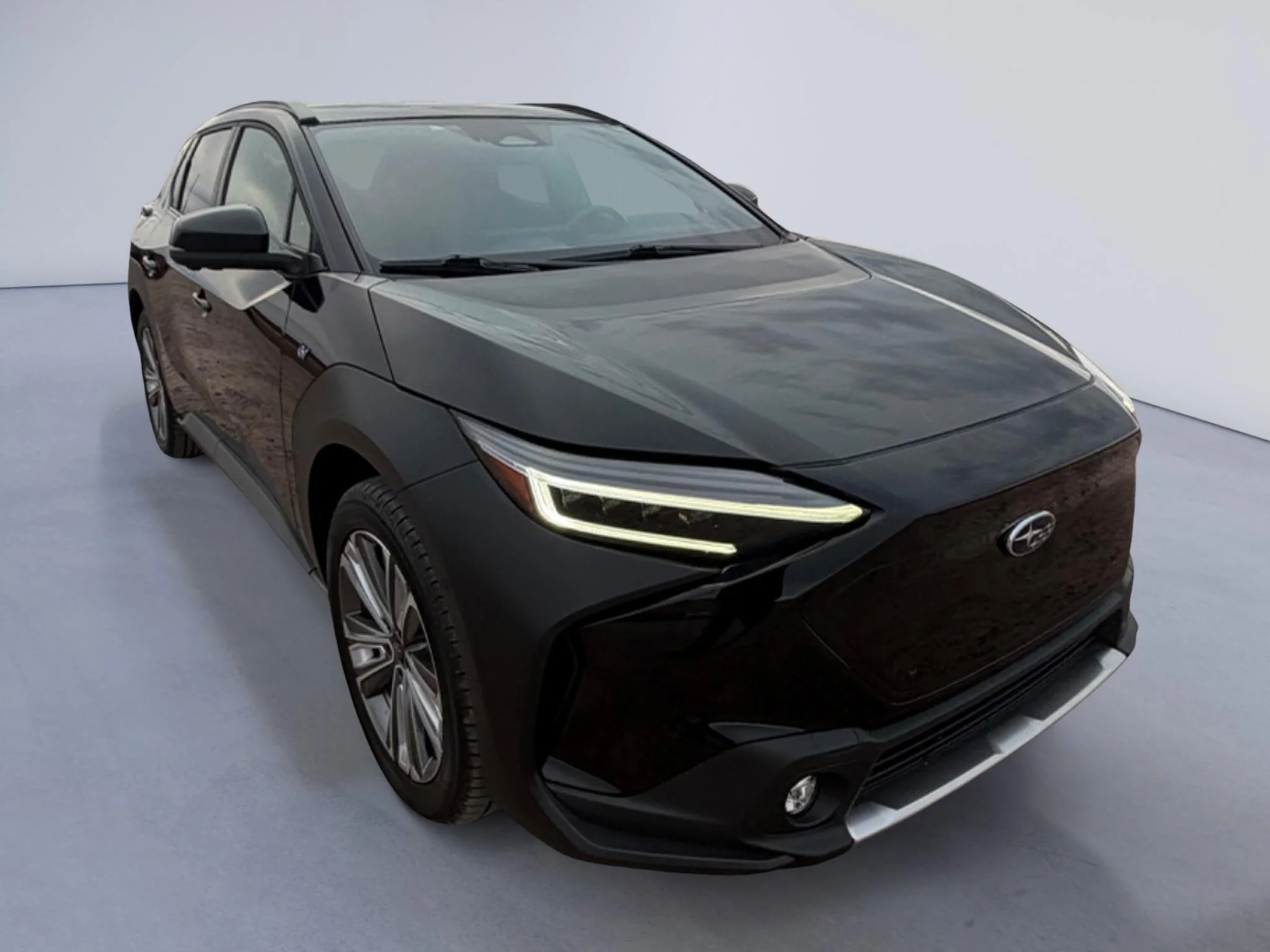 Used 2023 Galactic Black Subaru Limited image 2