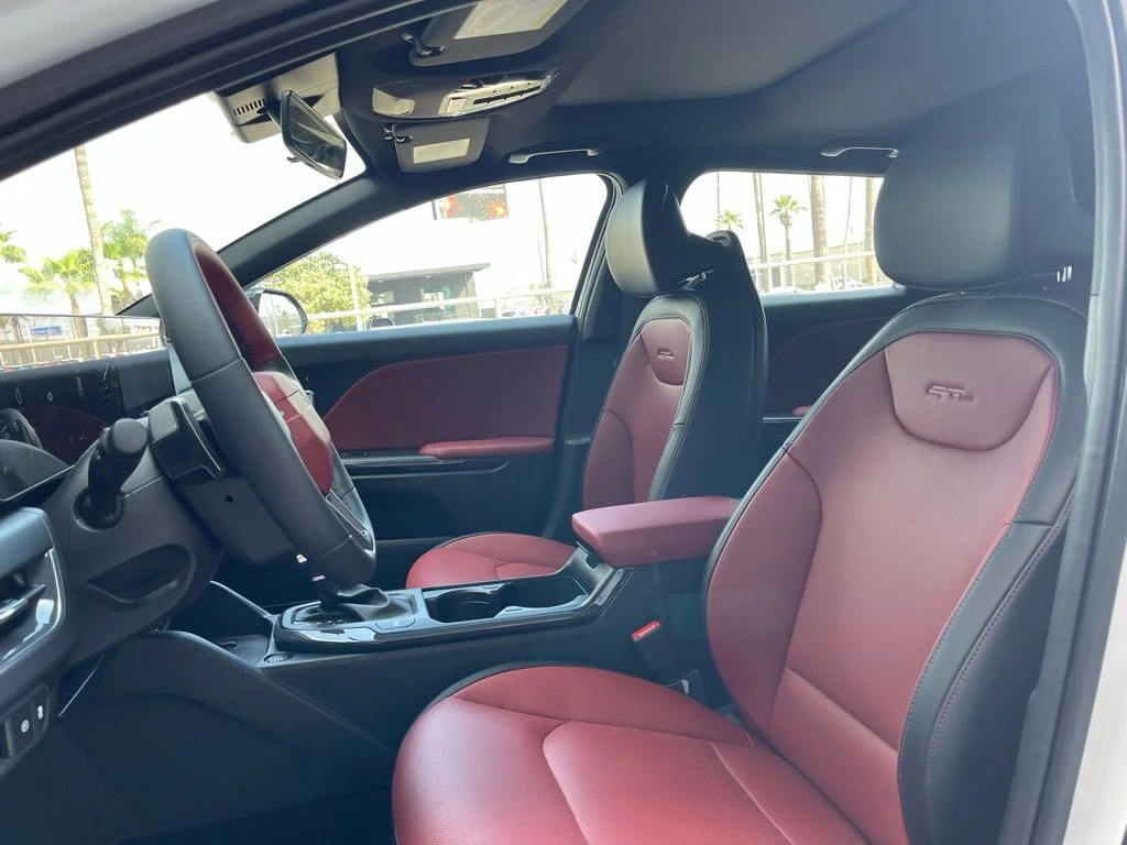 New 2026 White Kia GT-Line Turbo image 18