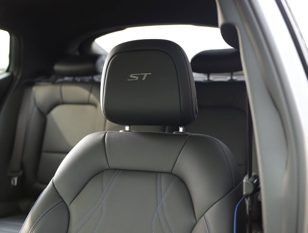New 2026 Moonstone Gray Metallic Buick Sport Touring image 23