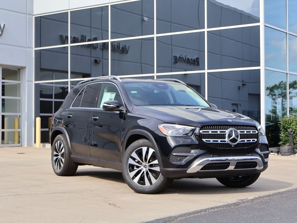 2026 Mercedes-Benz GLE GLE 450E 4MATIC's photo