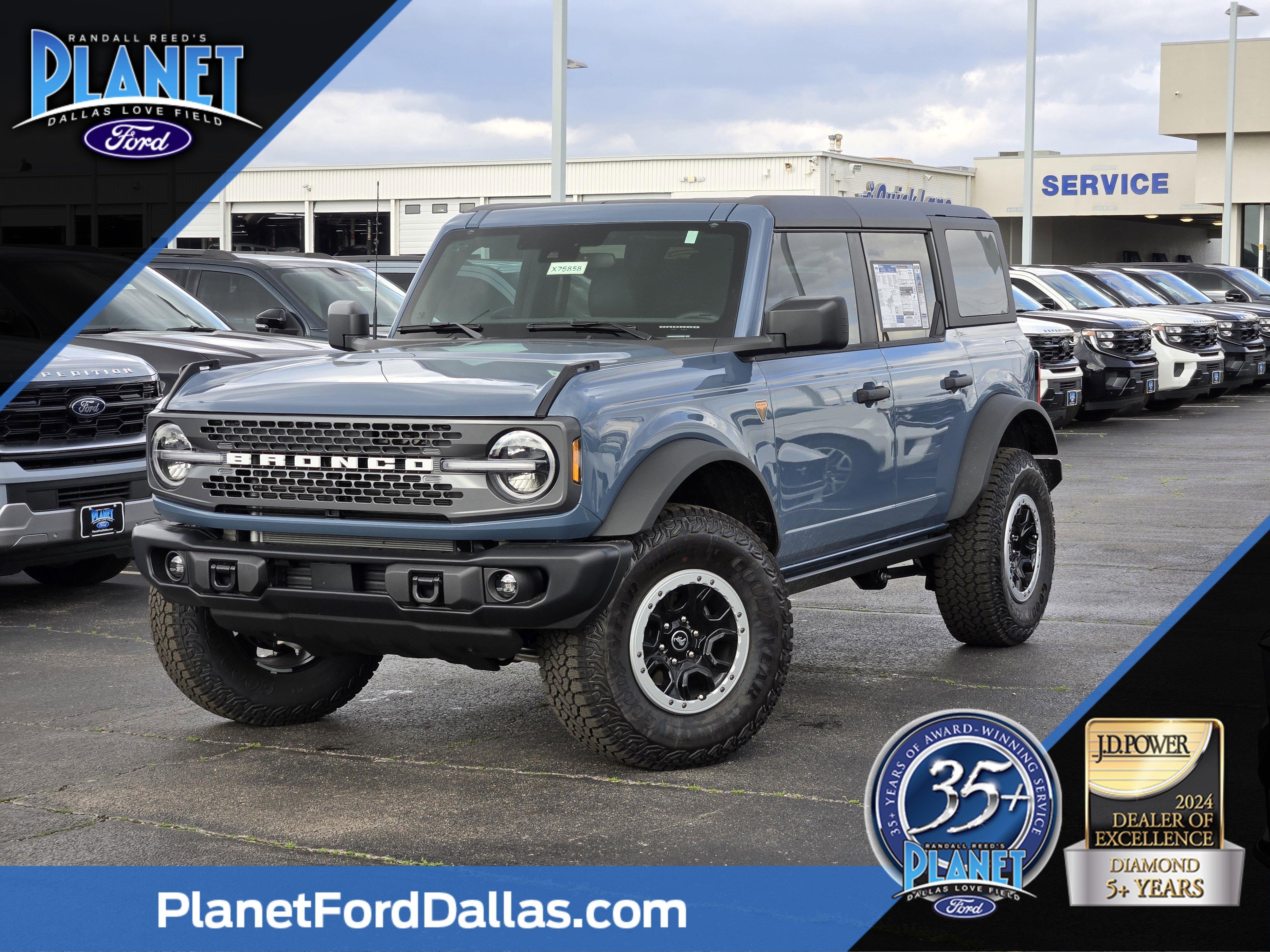 2025 Ford Bronco Badlands 4x4's photo