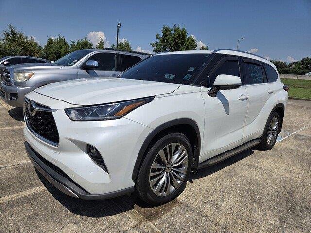 Used 2022 Wind Chill Pearl TOYOTA PLAT image 6