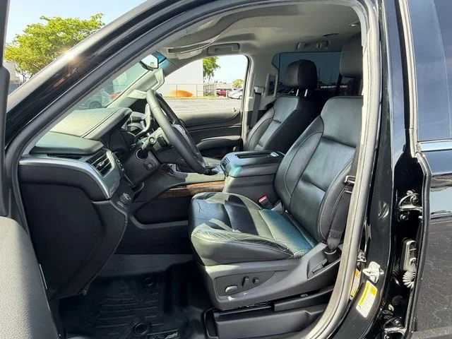 Used 2020 Black Chevrolet LT image 9